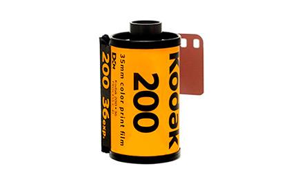 farebný film 35mm pre vyvolanie